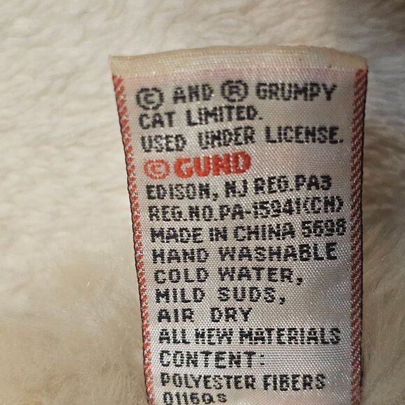 Retired Grumpy Cat Plush Stuffed Animal GUND Blue Eyes 10" Celebrity Kitty - Picture 6 of 7